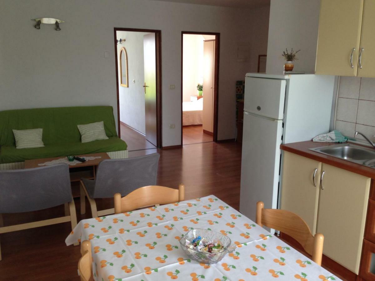 Apartment Leo Rovinj Exterior photo