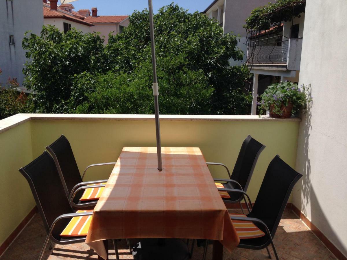 Apartment Leo Rovinj Exterior photo